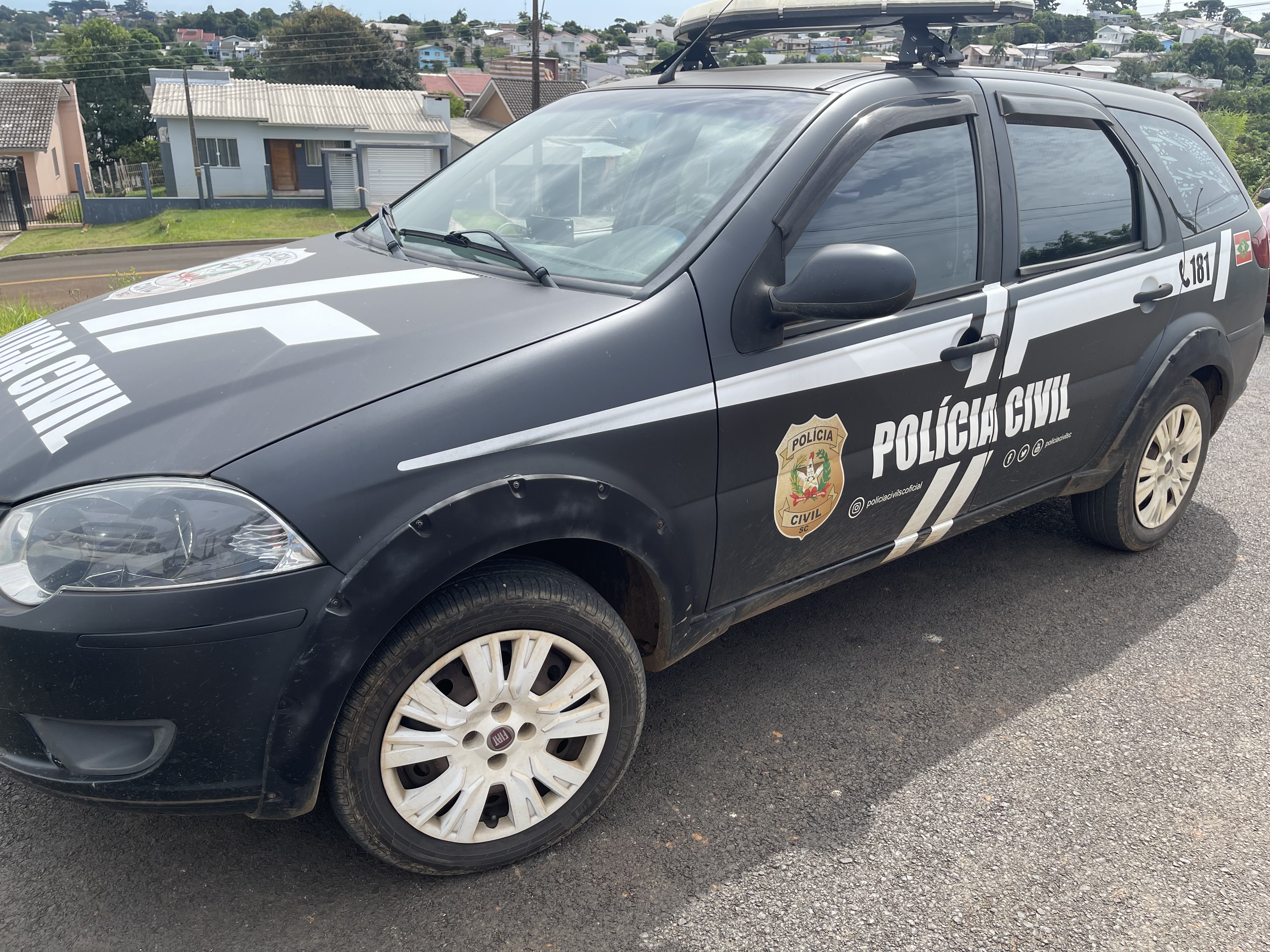 Criança que brincava próxima a clube de tiro é atingida por bala na cabeça no Oeste de SC