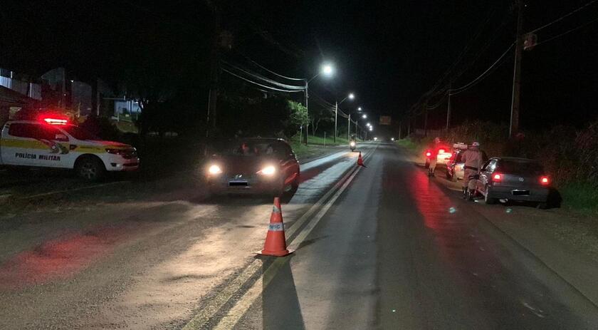 Operação Comando de Trânsito lavra 25 notificações a motoristas e veículos com irregularidades