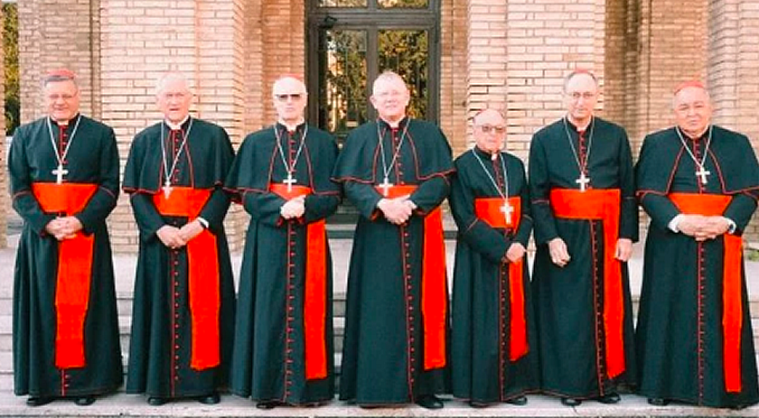 Cardeais brasileiros se preparam para o conclave