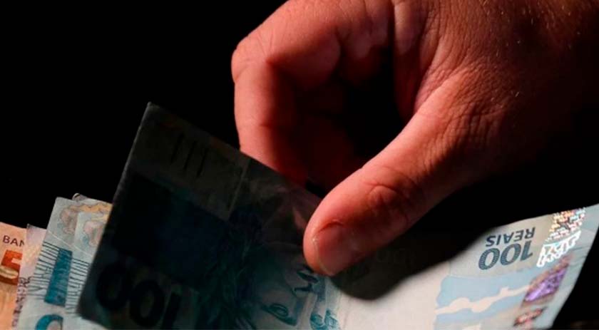 Estados receberão R$ 26,9 bilhões por perdas com o ICMS sobre os combustíveis