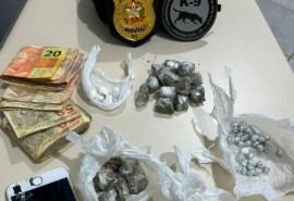 Operação no Oeste de SC prende jovem e apreende três adolescentes por tráfico de drogas