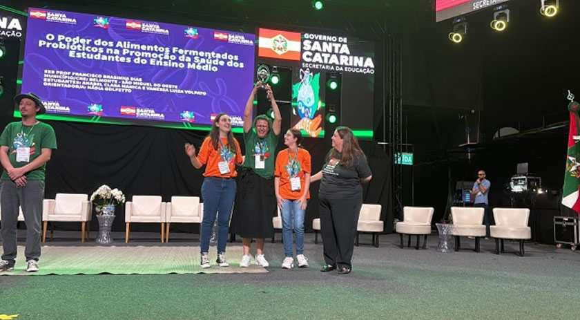 Alunas de Belmonte são premiadas em Feira Estadual de Ciência e Tecnologia