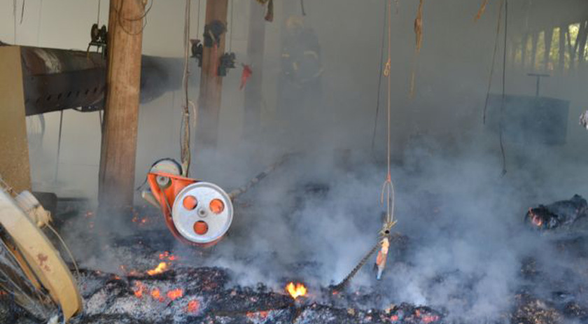 Aviário é parcialmente destruído por incêndio no interior de Belmonte