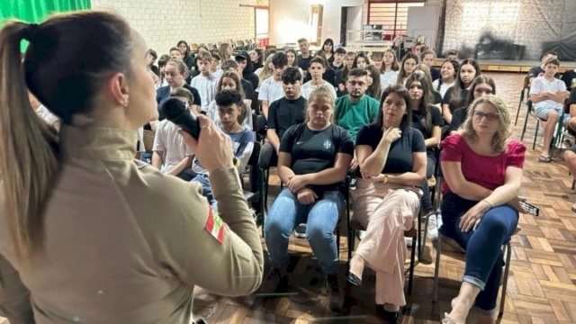 Operação contra a violência doméstica em SC faz 4,8 mil atendimentos em 40 dias