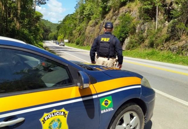PRF encerra operação de Tiradentes com cinco mortes e mais de 2,5 mil infrações em SC