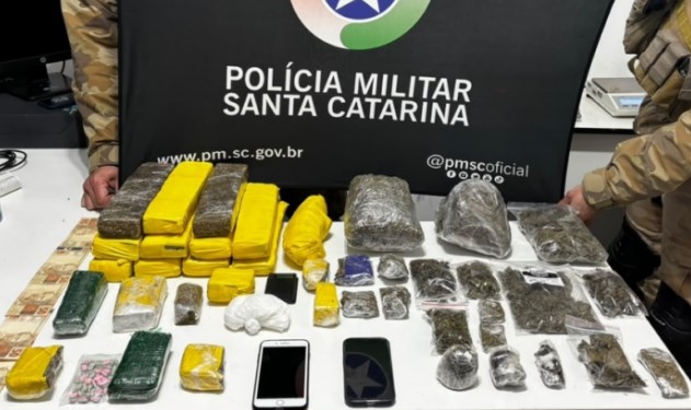 Jovem é preso com mais de 10 quilos de drogas durante ação da Polícia Militar