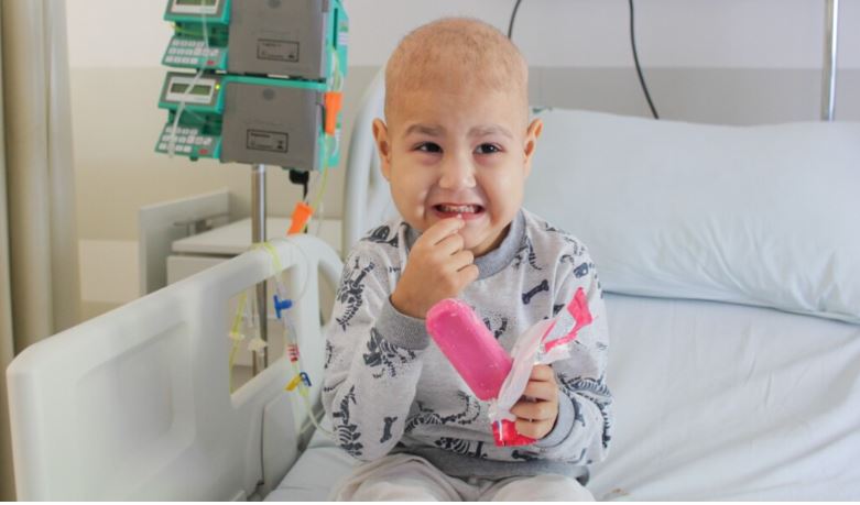 Picolé auxilia no tratamento de crianças com câncer em Santa Catarina
