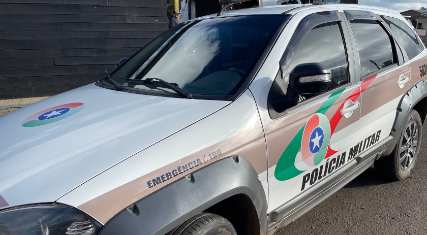 Polícia Militar prende homem com mandado de prisão em aberto