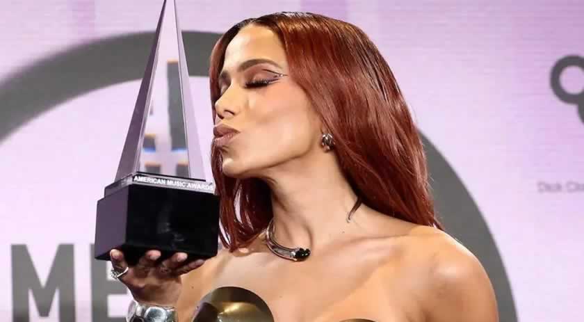 Anitta se torna a primeira artista brasileira a vencer o American Music Awards