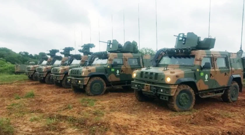 Exército compra 420 viaturas blindadas com metralhadora giratória