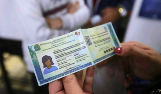 RG mais fácil em SC: agora é possível solicitar a carteira de identidade sem sair de casa