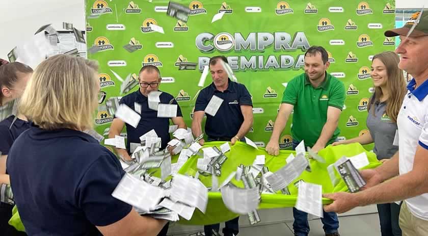 Cooperoeste distribui R$ 10 mil em prêmios