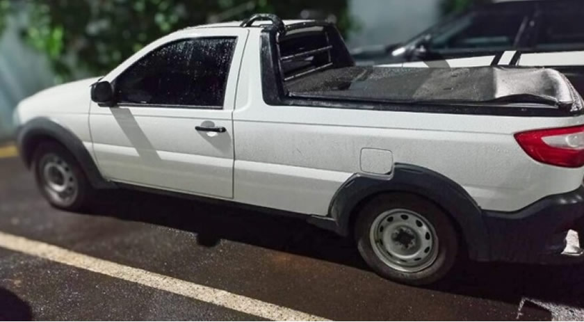 Homem furta carro de amante após flagra de namorada e é preso em bar de SC