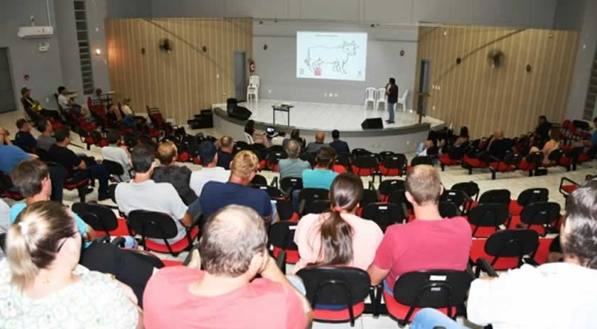 Cartas de crédito do Mais Leite começam a ser distribuídas