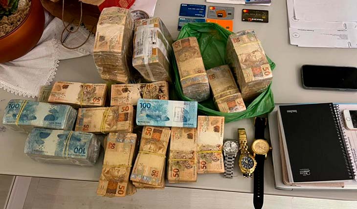 PF deflagra operação que combate lavagem de dinheiro do tráfico de drogas