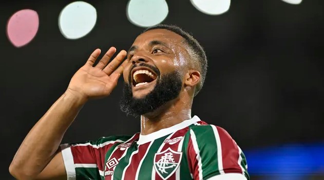 Fluminense vence o Inter e encosta na zona de classificação da Libertadores