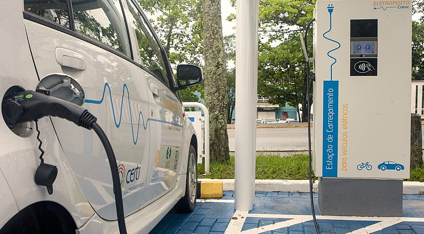 Celesc prorroga Chamada Pública para instalação de postos de recarga de veículos elétricos e híbridos
