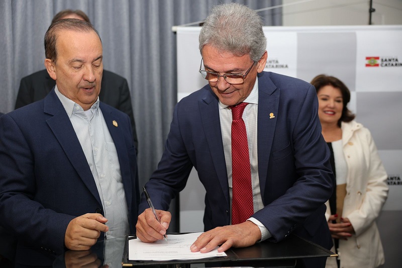 Governo do Estado e Celesc anunciam investimentos no setor elétrico para a indústria catarinense