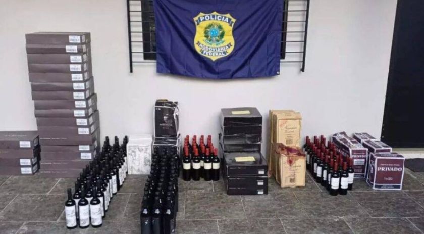 Duovizinhenses são presos com quase 400 garrafas de vinho na Serra Catarinense