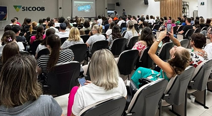 CDL São Miguel realiza encontro com foco em vendas para o Natal