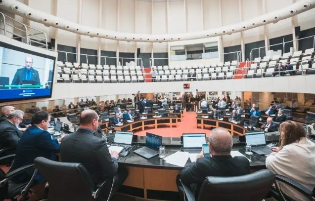 Alesc aprova Lei de Diretrizes Orçamentárias para 2024