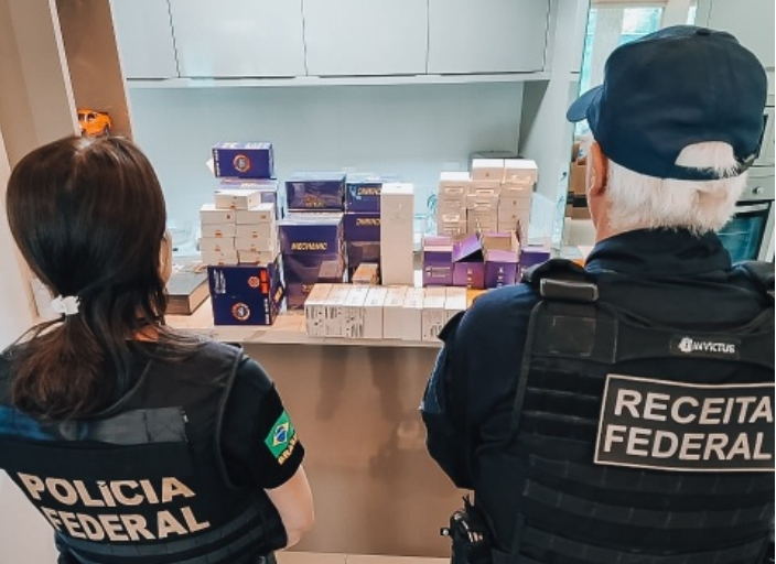 PF e Receita Federal realizam Operação de contrabando de aparelhos celulares e acessórios em SC