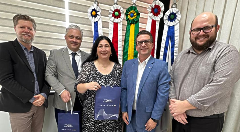 FCDL/SC e CAASC firmam parceria para oferecer certificação digital com condições especiais a advogados catarinenses