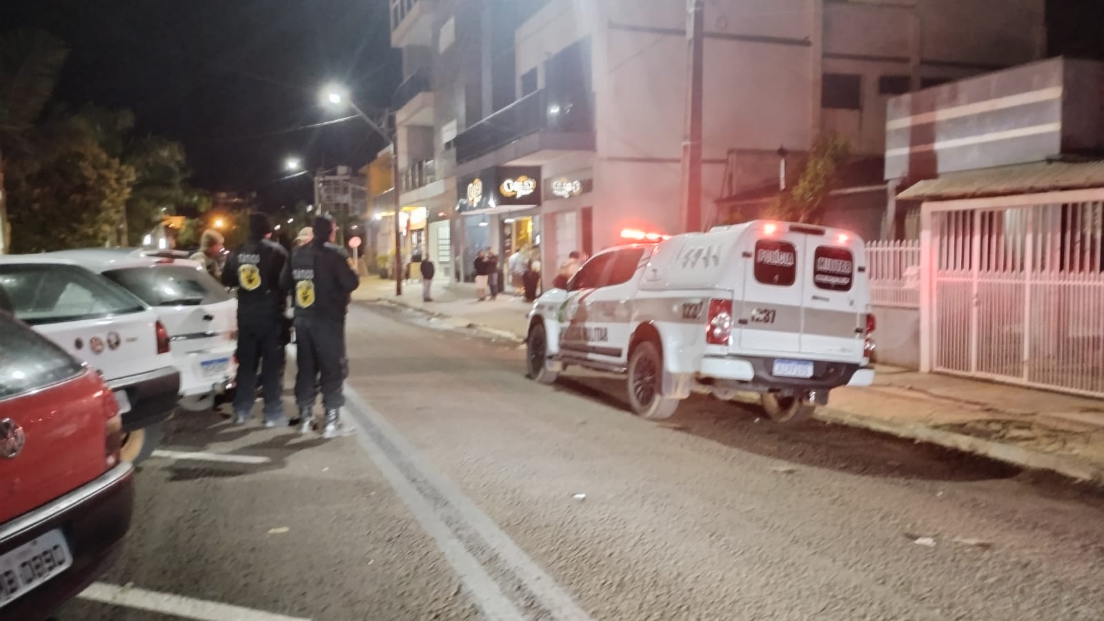 Briga generalizada mobiliza Polícia Militar, SAMU e Corpo de Bombeiros no lago intermunicipal