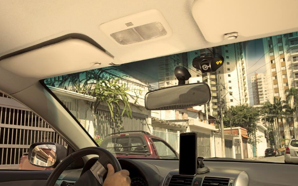 Projeto de lei prevê instalação obrigatória de câmeras em carros de aplicativo