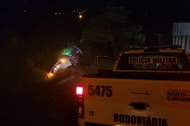 Adolescente é apreendido após assaltar casa e fazer família refém em Chapecó