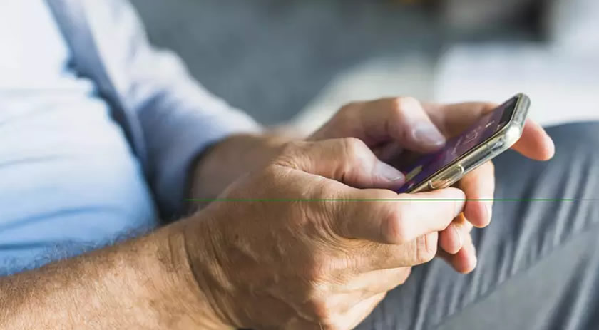 SUS usa WhatsApp na luta contra depressão em idosos