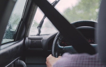 Carteira de motorista sem autoescola deve ficar até 80% mais barata; entenda o que muda