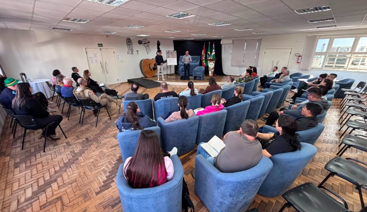 Secretaria de Cultura realiza reunião preparatória para o Desfile Cívico de 7 de Setembro