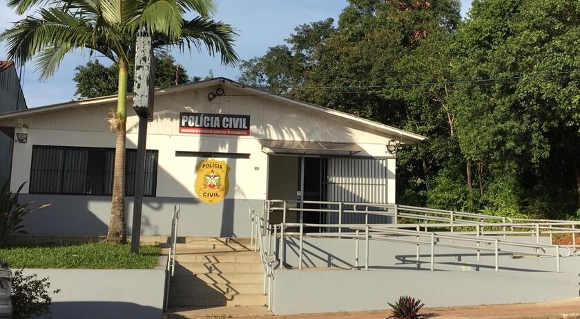 Polícia prende suspeito de tentar matar homem com facada no peito