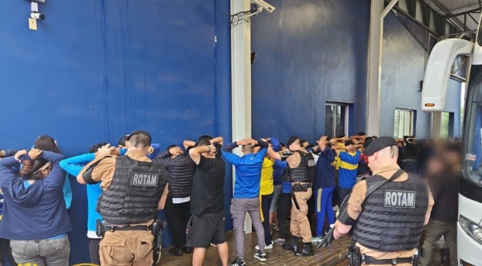 Polícia Federal detém torcedores do Boca Juniors com substância suspeita