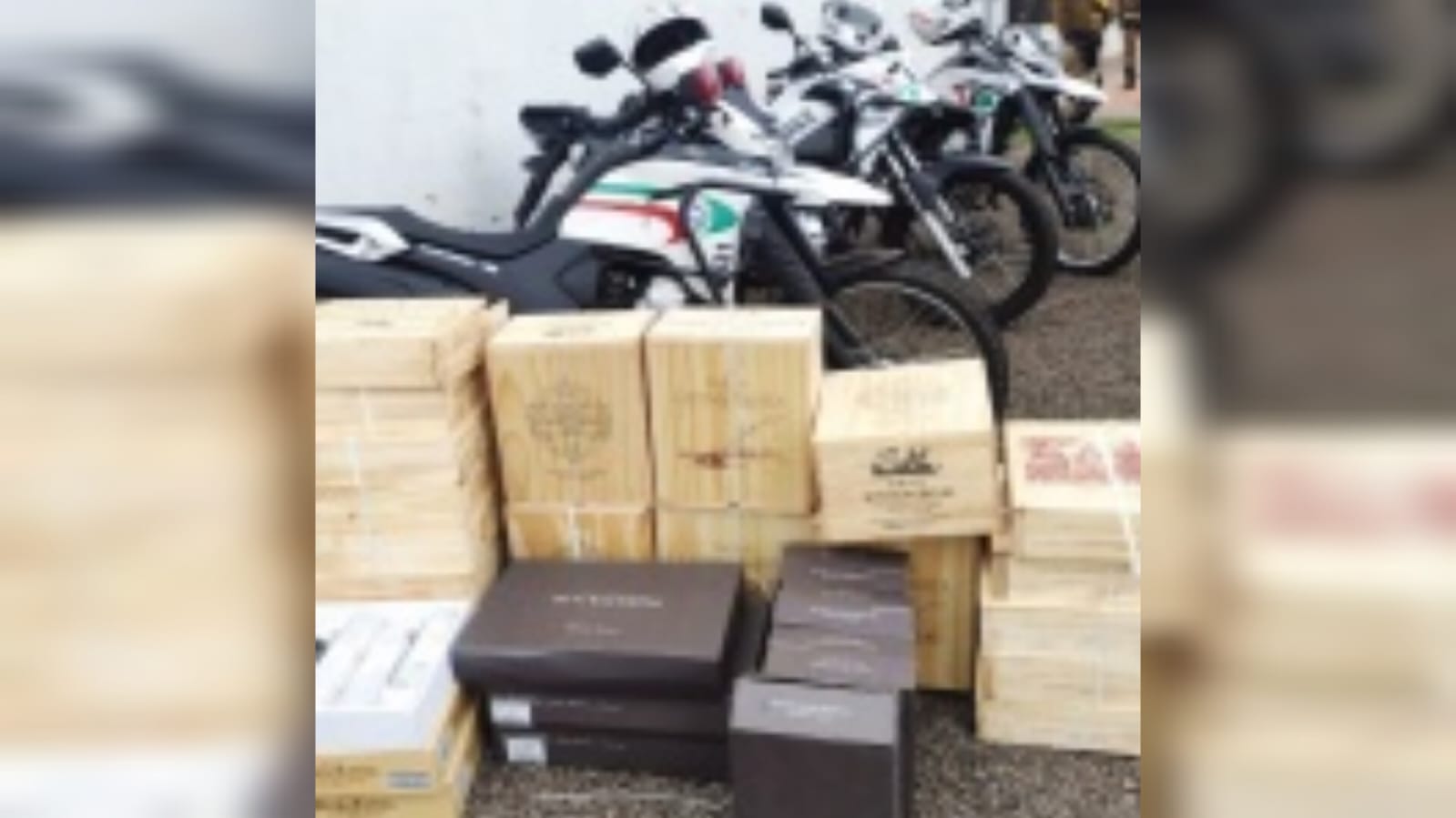 Polícia Militar apreende 30 caixas de vinho oriundas da Argentina