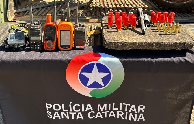 Polícia impede caça de animal silvestre e apreende arma de fogo no Meio-Oeste