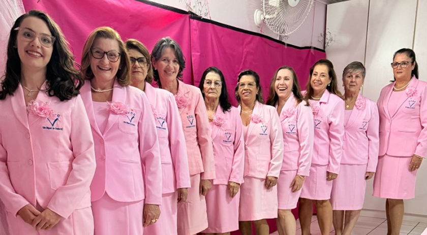 Rede Feminina recebe dez novas voluntárias em cerimônia de juramento