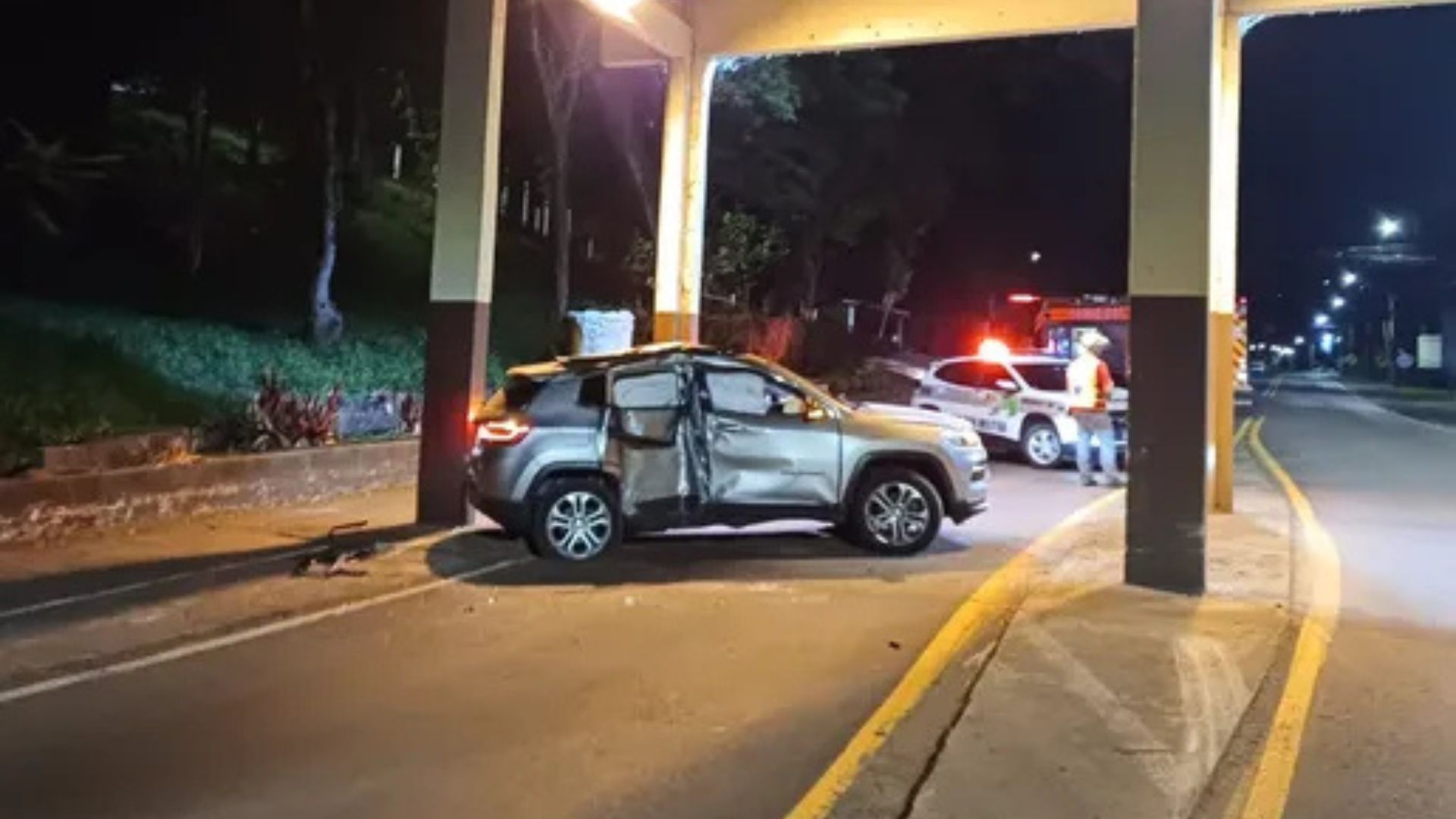 Colisão no pórtico mobiliza forças de segurança
