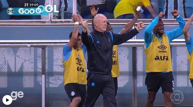 Grêmio vence em casa, atinge 46 pontos e deixa Palmeiras mais distante do título