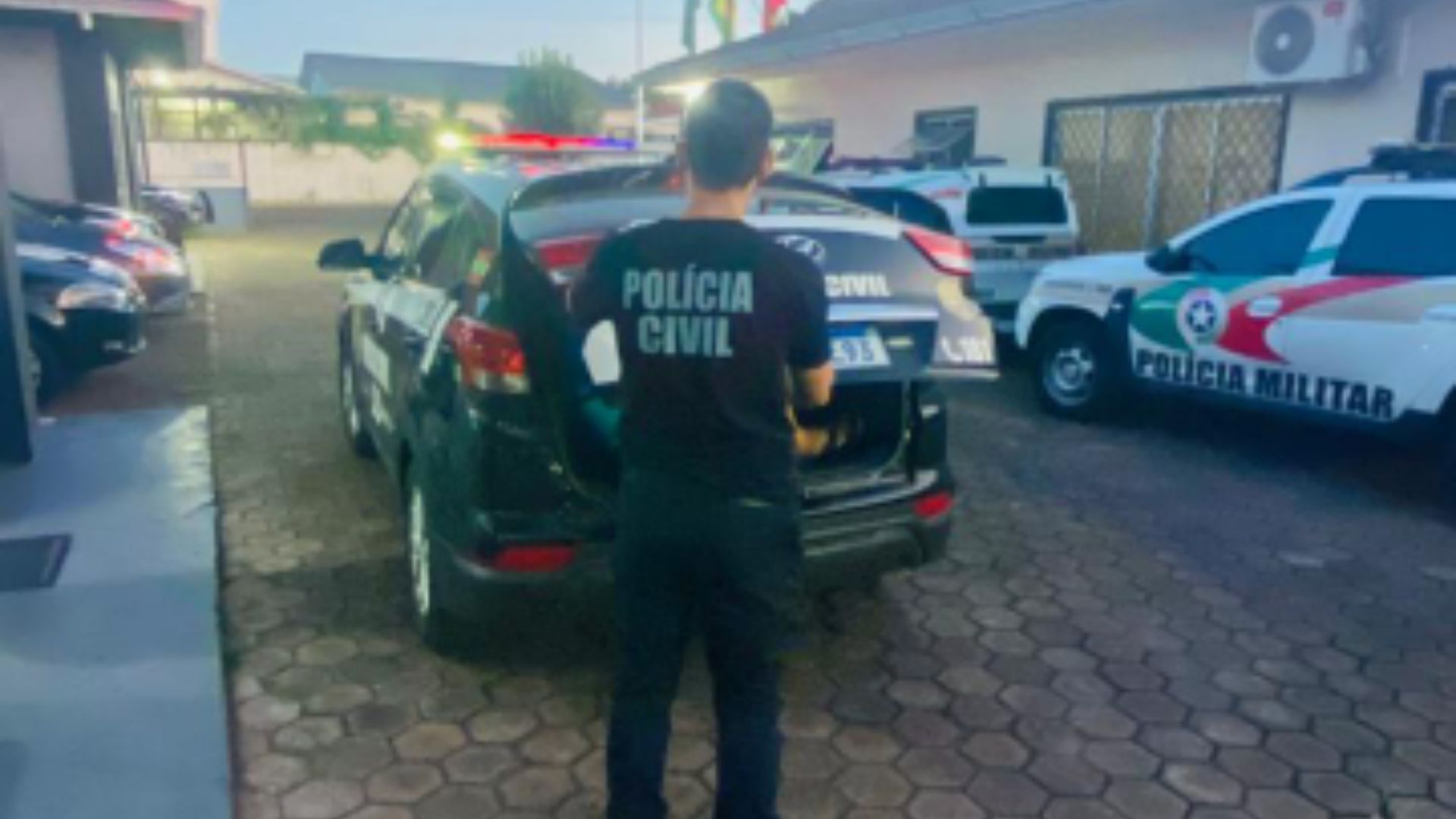 Idoso mata homem a tiros por dívida