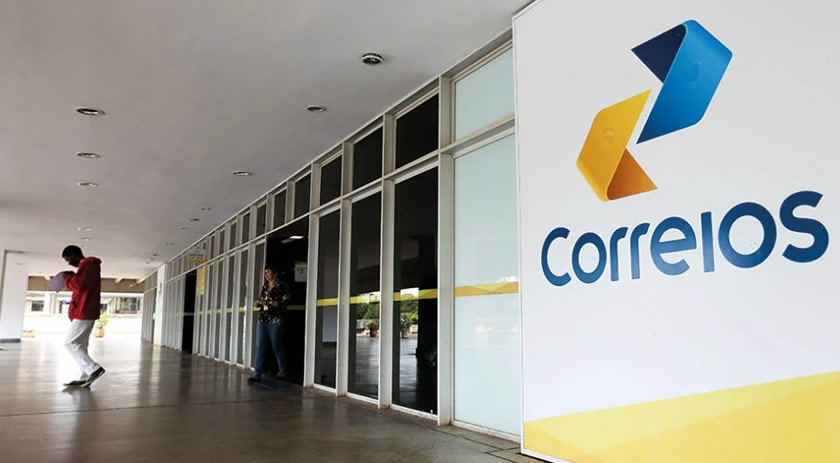 Correios anunciam PDV e concurso para contratar 3,2 mil carteiros