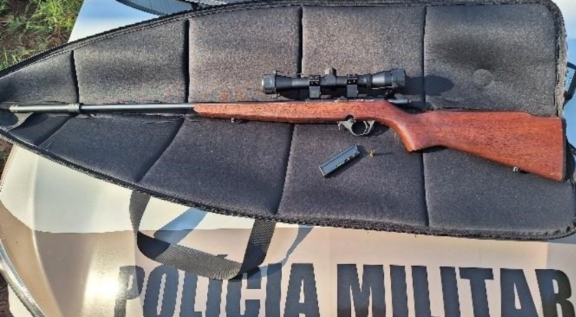 Homem é preso por porte ilegal de arma de fogo após denúncia de ameaça