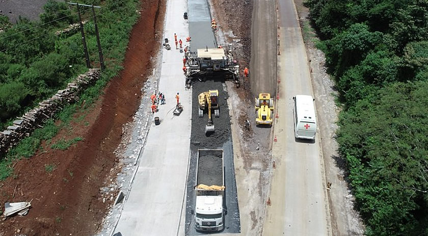 DNIT executa última fase das obras de pavimentação e adequação da BR-163