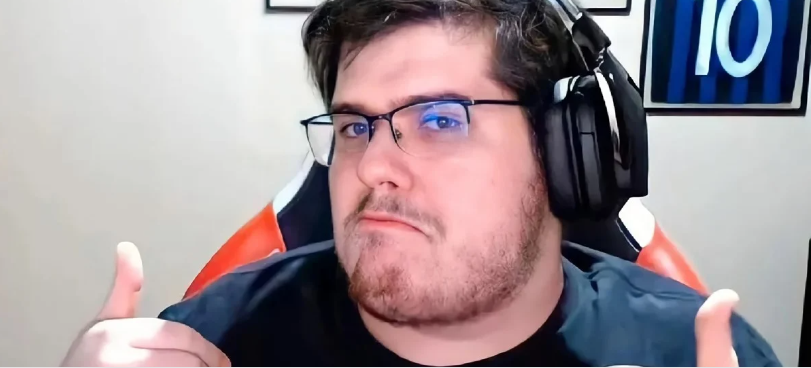 Casimiro quebra recorde no YouTube durante jogo da Seleção Brasileira: mais de 5 milhões de espectadores em sua live!