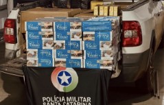 Perseguição policial termina com apreensão de 9 mil maços de cigarros contrabandeados