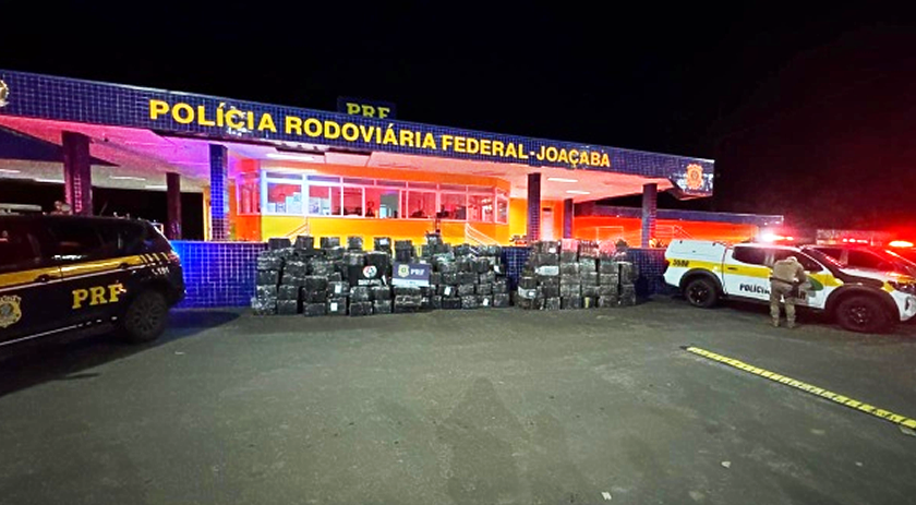 PRF e PM/SC realizam maior apreensão de maconha do ano em Santa Catarina