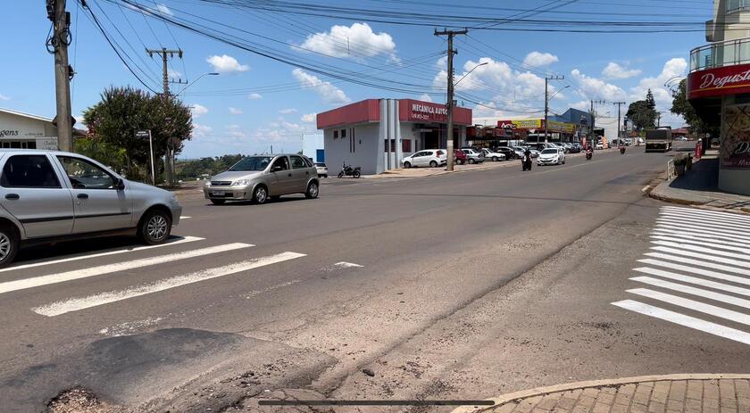 Novo conjunto semafórico da Willy Barth deve ser instalado em até 90 dias