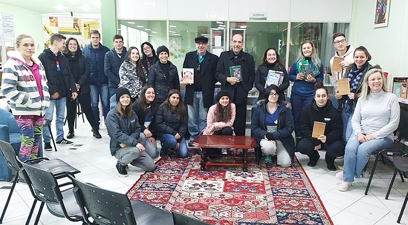 Biblioteca Municipal teve 900 visitas na sua semana de aniversário Programação foi realizada de 8 a 12 de agosto