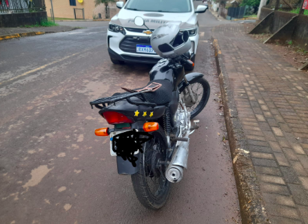 Moto com mais de R$ 24 mil em multas é apreendida no Oeste de SC